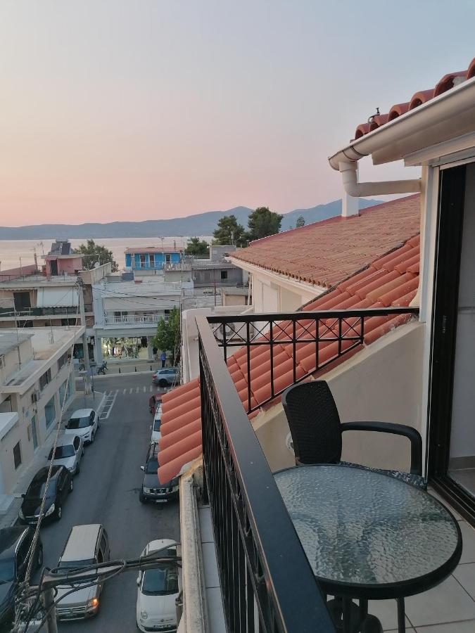Attic View Palatia Apartman Nea Palatia Kültér fotó